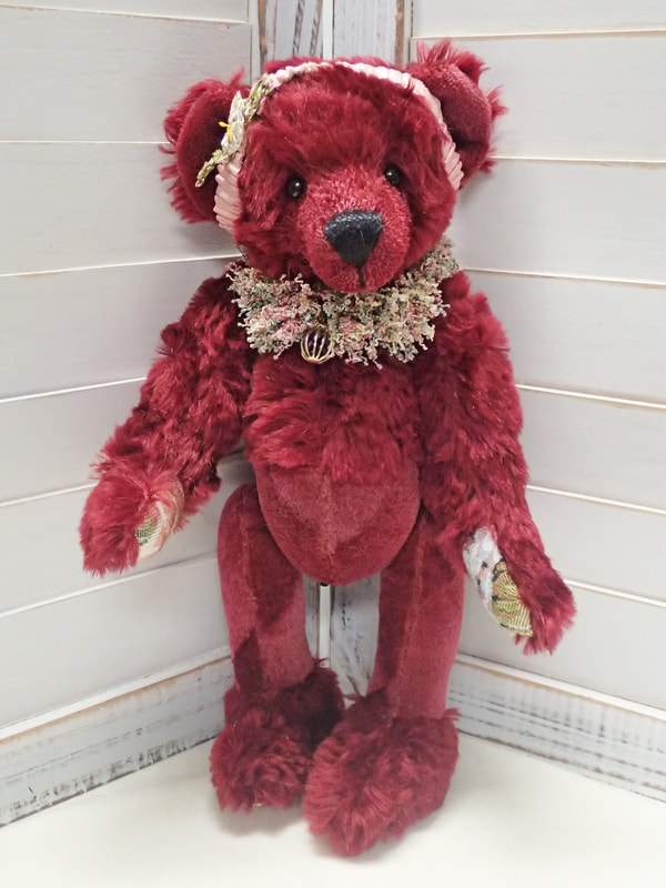 Featuring handmade teddy bears and other stuffed animals - Pamda Bears ...